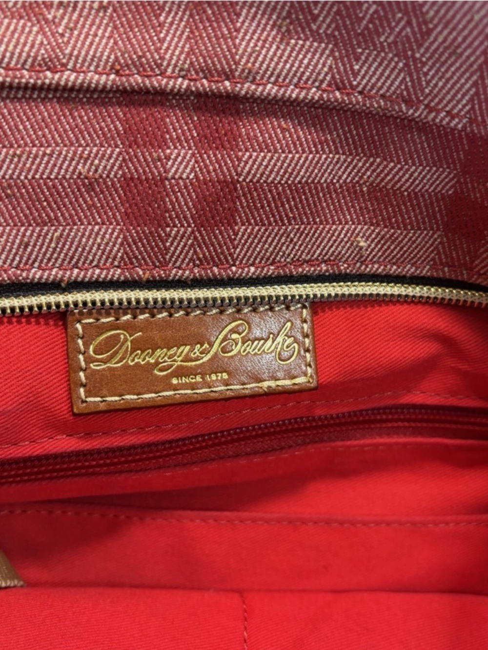 Dooney And Bourke Red Plaid Canvas Signature Large Tote/Red Leather Zip Wallet - Picture 7 of 16